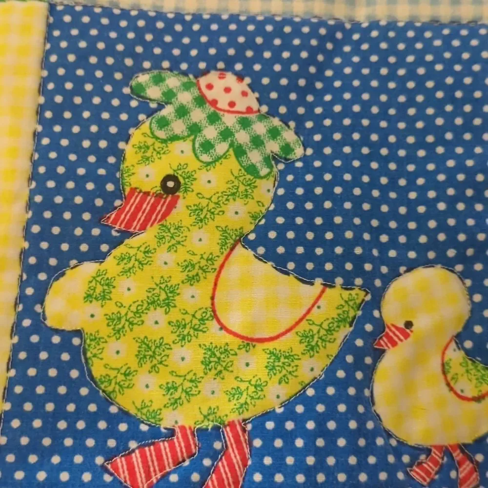 70s vintage‎ patchwork rainbow colored baby kids quilt